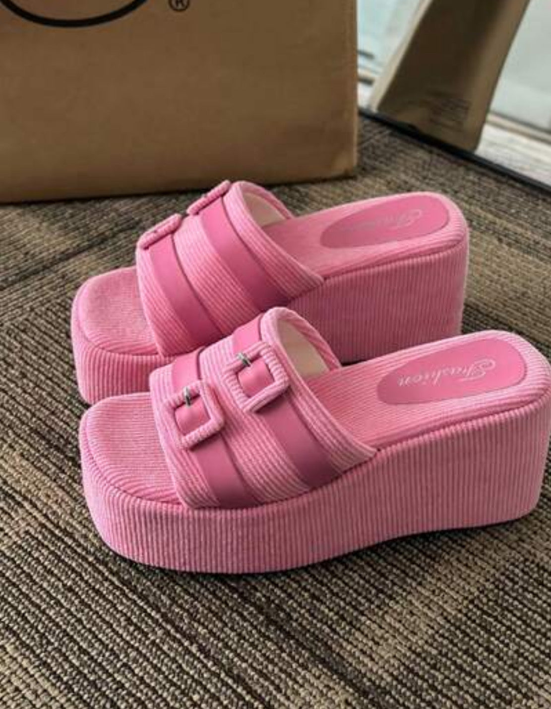 Sandalias pink panter