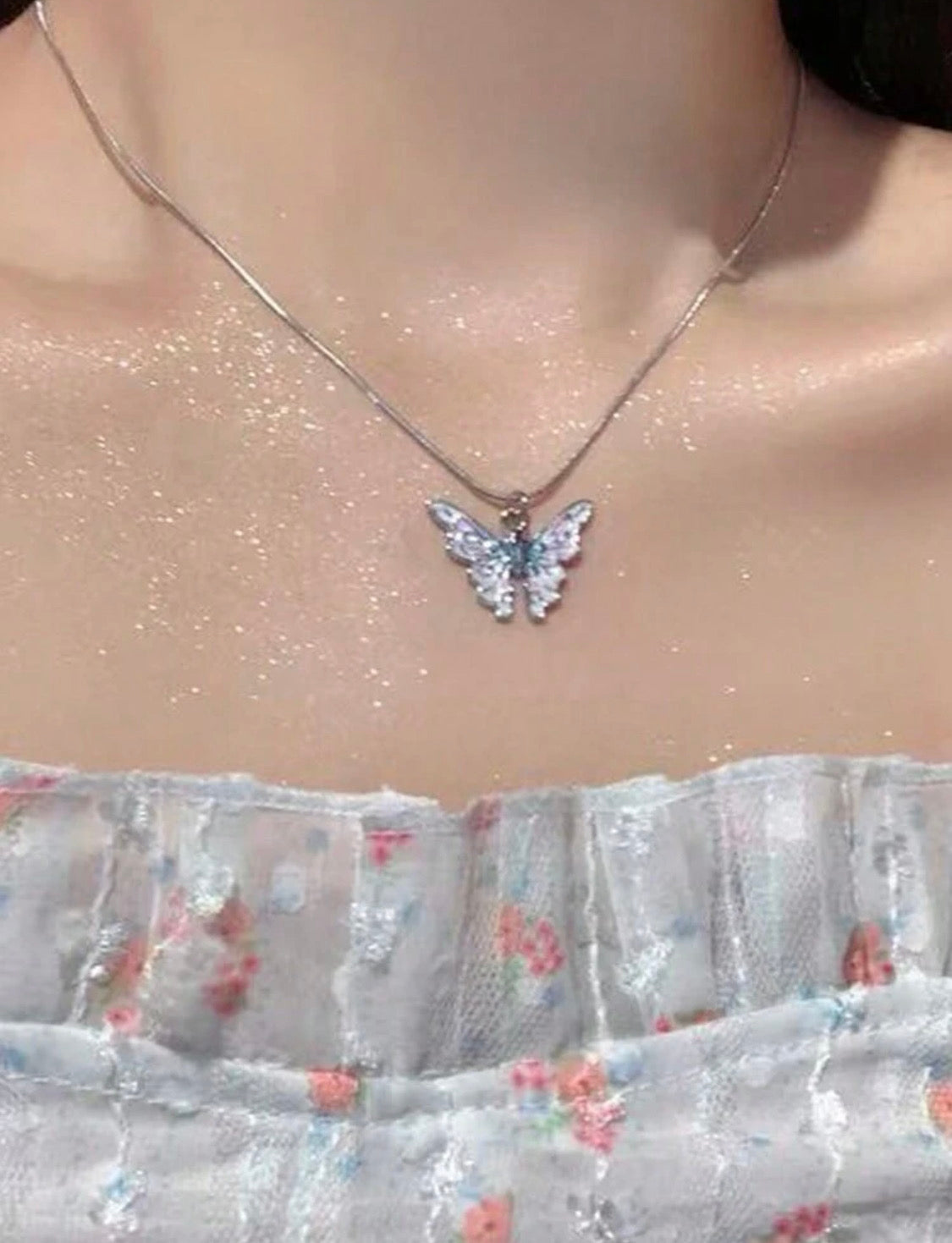 Collar princes in love