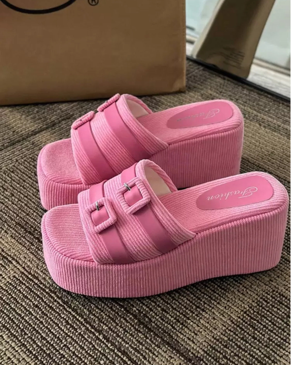 Sandalias pink panter