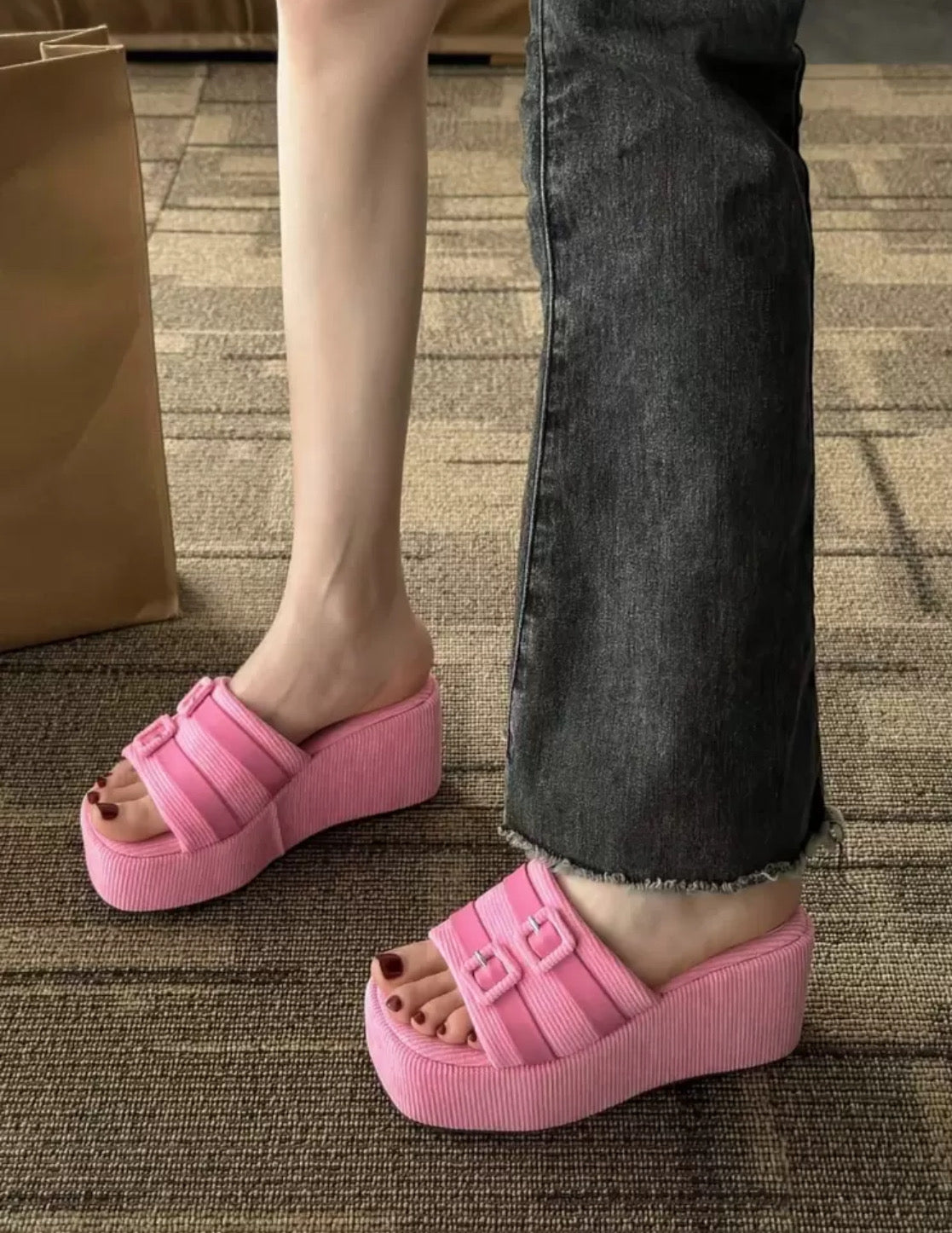 Sandalias pink panter