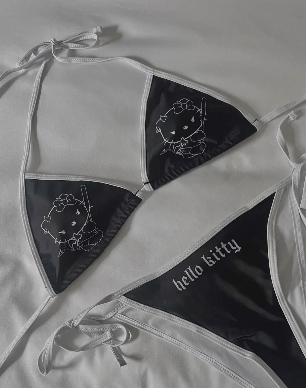 Hello kitty traje de baño